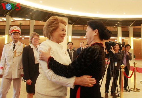 Vietnam-Besuch der Vorsitzenden des russischen Föderationsrats geht zu Ende - ảnh 1